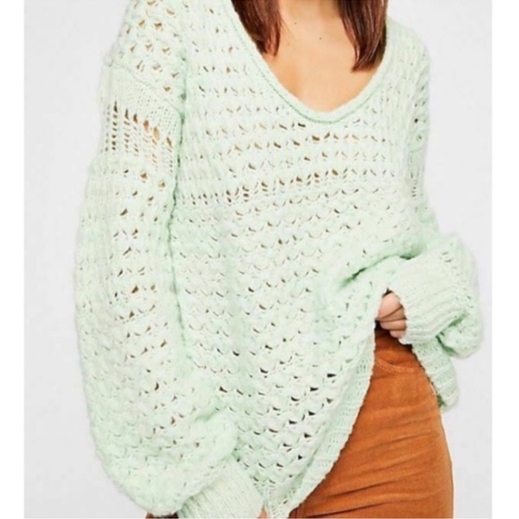 NWT Free People Crashing Waves Pullover Sweater in Mint LARGE - Picture 3 of 4